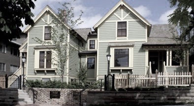 Matching Cottages