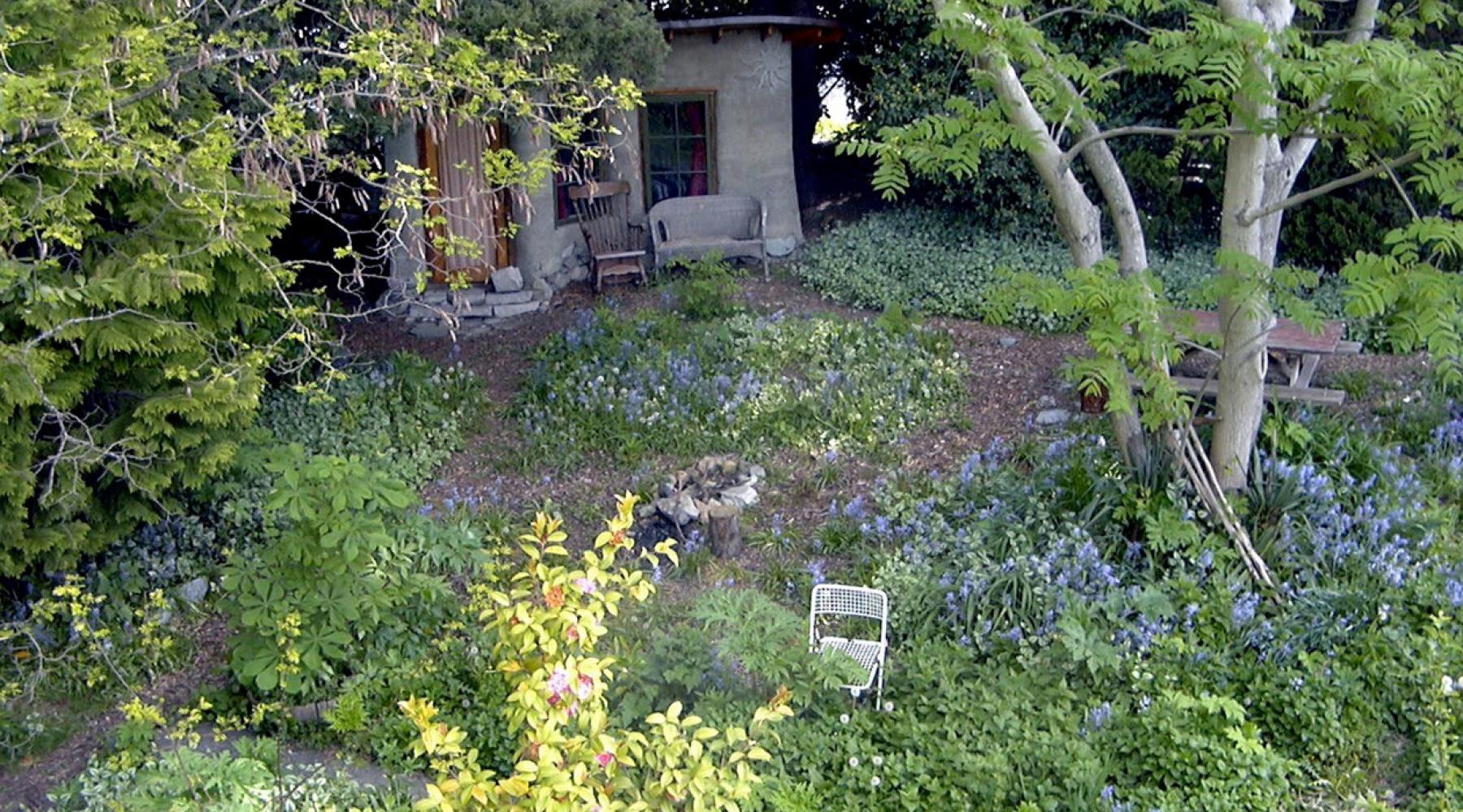 Salsbury Garden (2003)